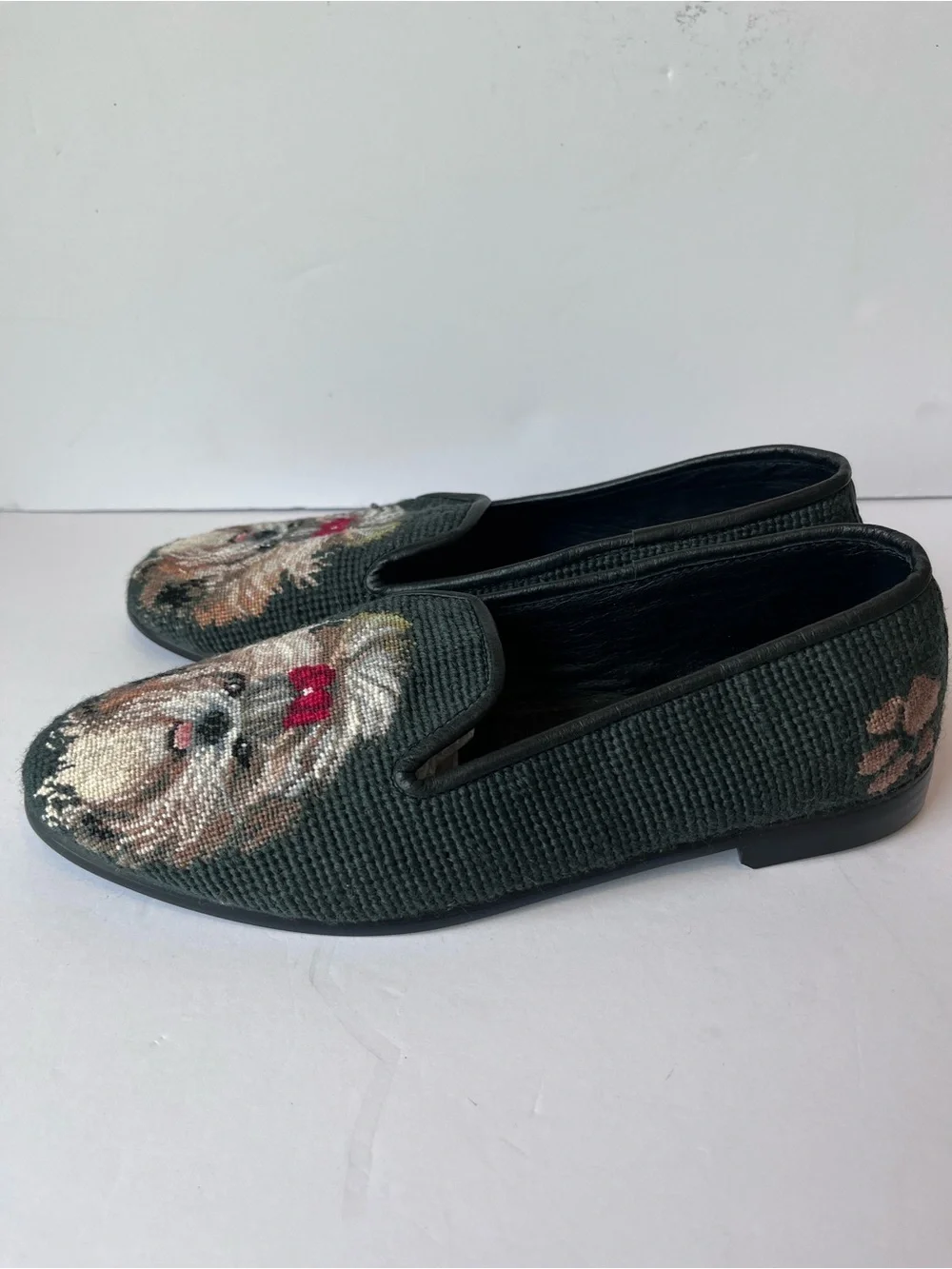 Vintage Needlepoint Yorkshire Terrier Dog Loafers Green Flats